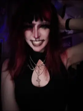 HEDONTWAWNTMEEEE #fyp #clownmakeup #makeuplooks #clownmakeuplook #athenafacepaintpallete 