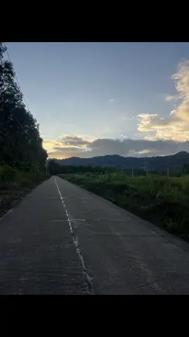 #บรรยากาศเย็นๆ#ละแมเขาหลาง #หมู่ 17แต่่คนถ่ายหมุ่2#ฟีดดดシ #เขต56ภาคใต้1 