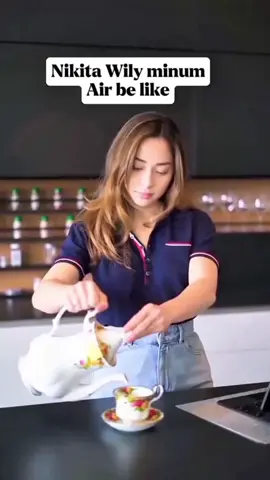 kl aku minumnya langsung dr mata airnya 🤣🤣🤣 #komedilucu #hiburan #fypp