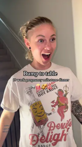 Dumbo 🥜🐘 watching this movie as moms is extra emotional 😭🥺 #dumbo #disney #disneydinnerandamovie #wlw #lgbtq 