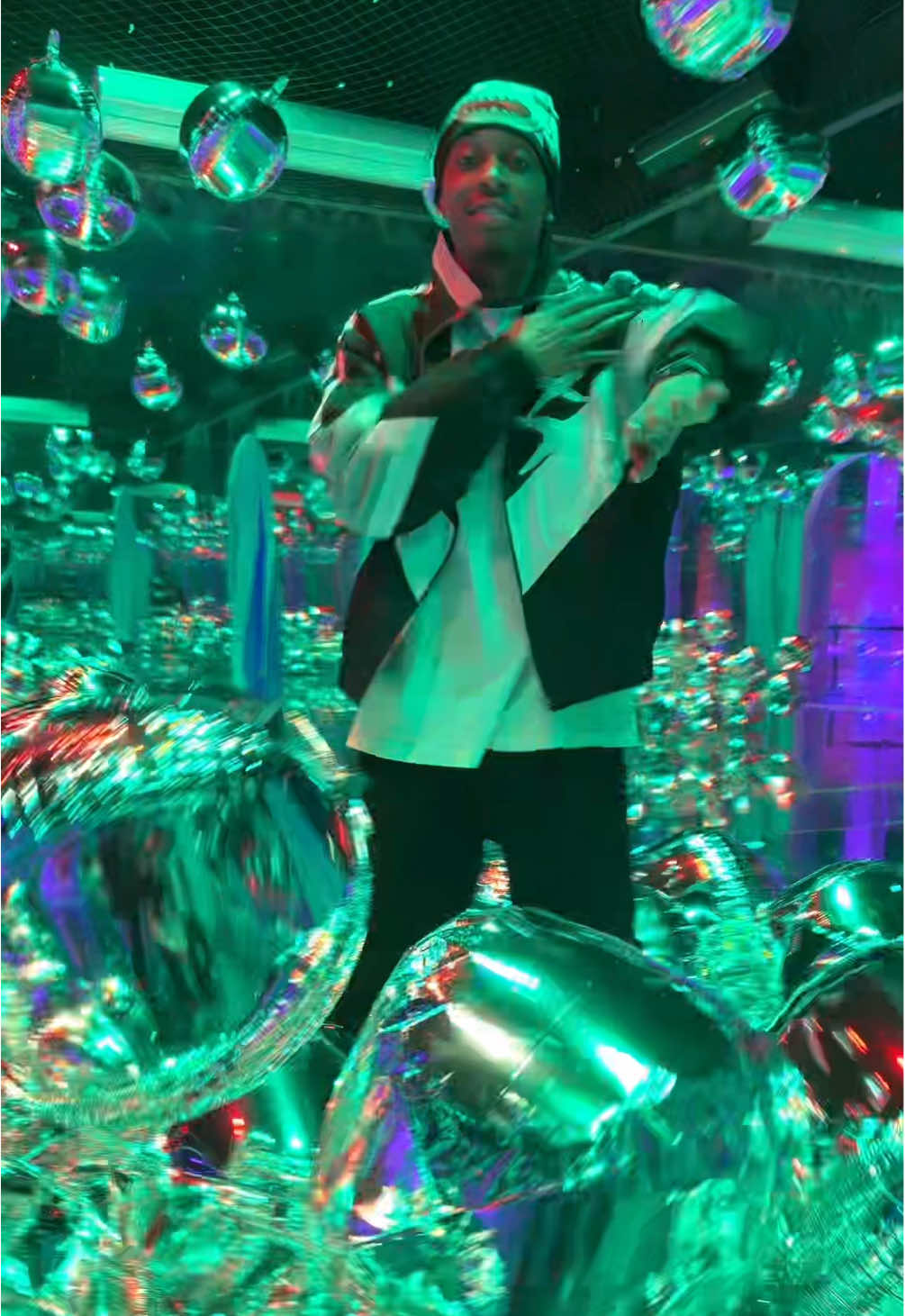 TOUCH 😭🔥 #omarion #fyp 