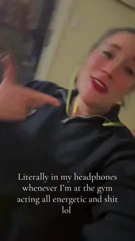 Literally in my headphones whenever I’m at the gym acting all energetic and shit lol  #gym #relatable #music #headphones #vibes 