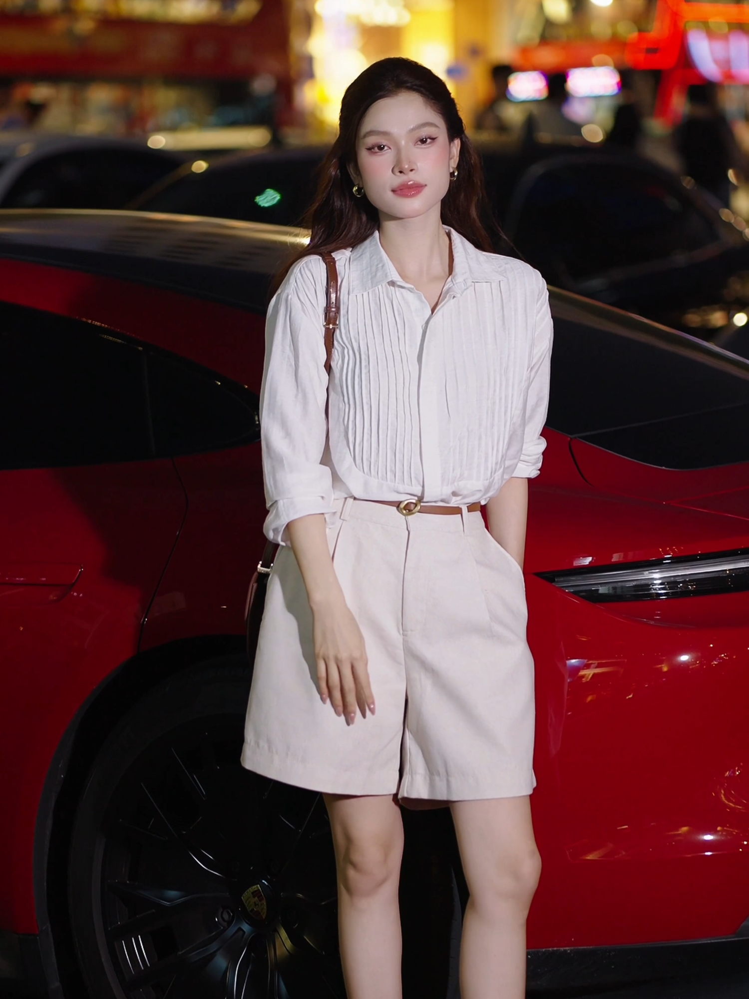 Quần dạo phố ngắn lưng thun Q4543P ✨ QUẦN DẠO PHỐ GỢI HỒN THỜI TRANG THANH LỊCH Với phom dáng hiện đại kết hợp tinh thần tối giản, nàng tự tin sải bước đầy phong thái giữa nhịp sống thành thị. ✨ #bbstoresvn #thoitrangnu #ao #aokieu #quan #trending