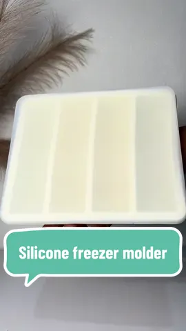 Madaming use itong affordable silicone freezer molder. Pwede for your frozen rice, leftovers at ice #freezermolder #icemolder #leftovercontainer #frozenrice #bigicemolder 