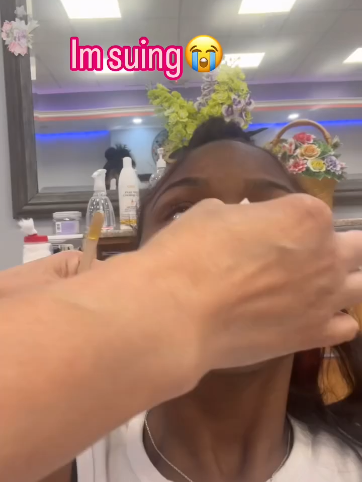 I felt the pain outside the screen😂#zC3B #nadulahair #nadulahairwig #TRENDING #foryou #VIRAL #funny