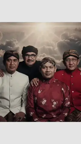 sugeng tindak guru sejati Ing Swarganing Gusti 🥀 #wayangkulit #senonugroho #anomsuroto #kienthussusmono #mantebsudarsono 