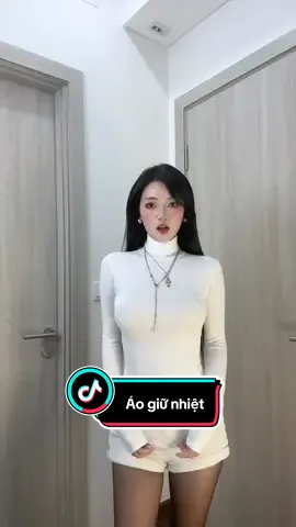 Lạnh lạnh là cần lắm nha mí bà#aogiunhiet #fyp #tiktokthoitrang #outfitmuadong #viral 