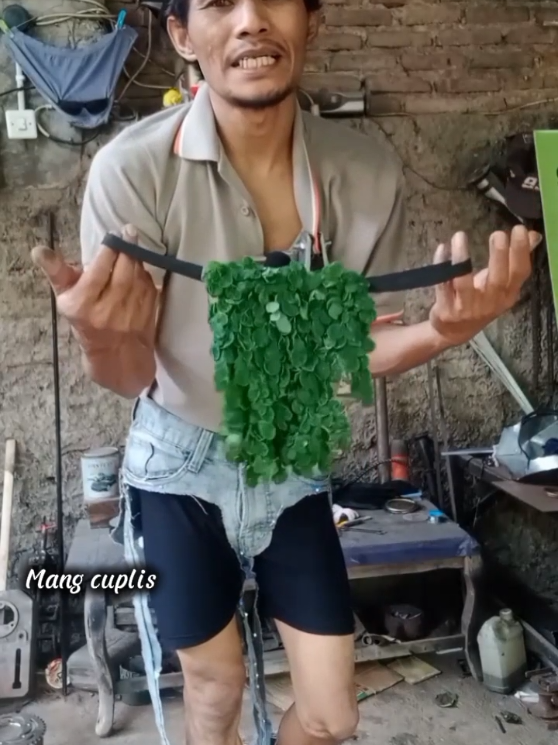 Membalas @amzhigabeltim hiburan lucu, celana dalam bahan adem #komedi #lucu #meme #hiburantiktok #videoviral 