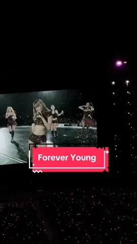 Forever Young #blackpink #deadline_in_bangkok #blink #deadlineworldtour 