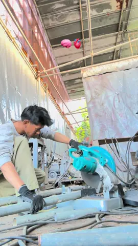 Di antara ku dan besi..#kenshuuseijapan🇮🇩🇯🇵 