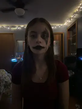 Imma do a skeleton look but I found eyeblack and got bored so uh yeah 👍 Taco Bell sponsor me 😓🙏💕@tacobell #tacobell #fypシ #fypシ゚viral #fire 