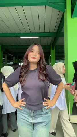 lagu nya asiqq