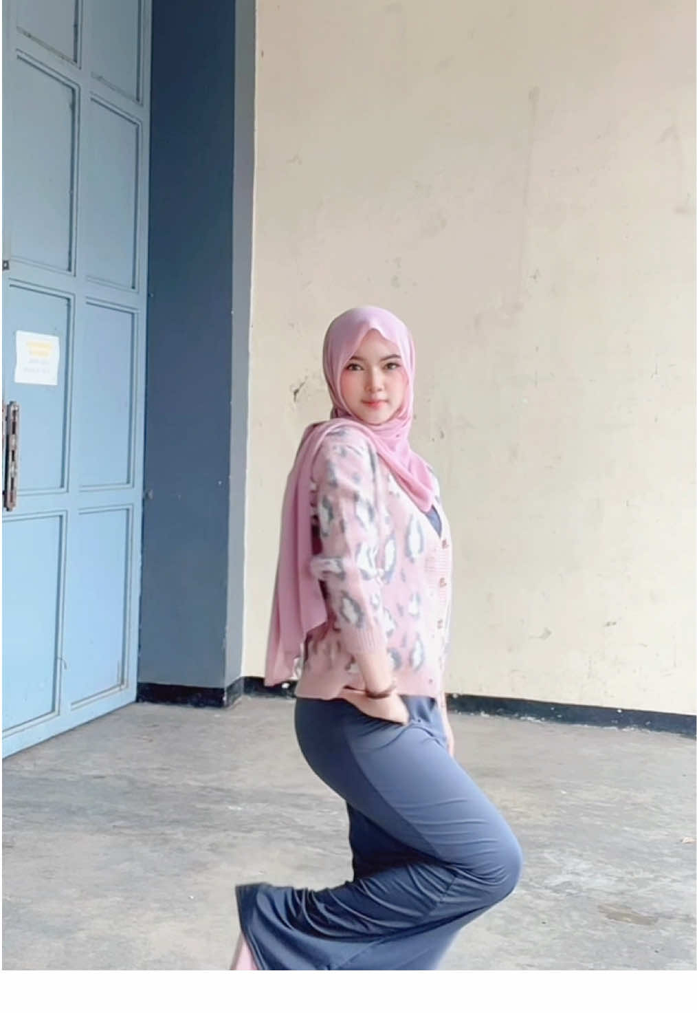 #outfit #dress #cardigan #fyp 