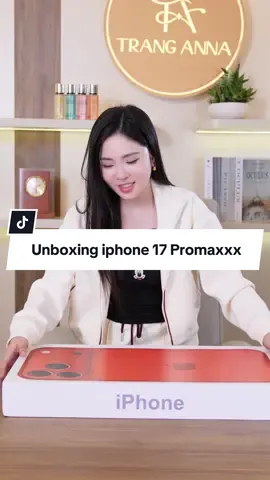 Unboxing iphone 17 promaxxxxx#tranganna #review #xuhuong #iphone17promax 