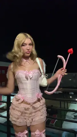 stuuuupid cupid 💘 #halloweenlook #halloweencostume #cupid 