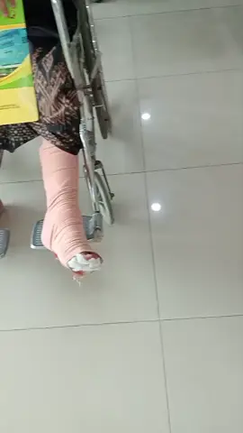 masya allah tabarokallah... ma sedikit lagi aqidatul awam ku sudah mau hafal tinggal 3lembar lagi, baru 4bulan mondok masya allah semangat nya cah ganteng 🥰 tetap semangat dang sehat🤲 teman