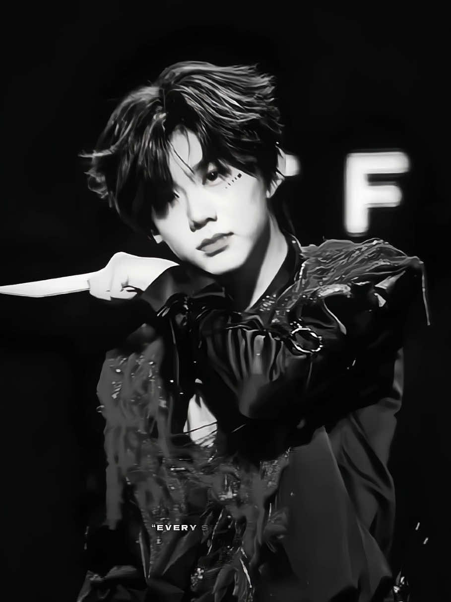 “Anh đã chết chìm trong chính bài hát mình tạo ra.” | id: @lem.tf  #chenyiheng_陈奕恒 #chenyiheng #陈奕恒 #pelwzin 
