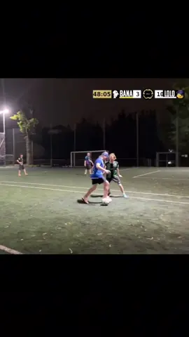 no lo podian parar 🧑🏻‍🦲 #bananirou #edit #futbol⚽️ #kick #futbolargentino bananirou jugando fútbol 