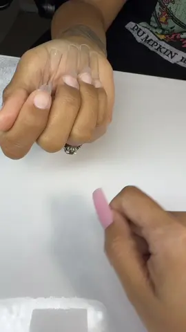 Clock it 🤏🏽💕💞💞 #clockit #baddie #longnail #pinkhalloween #fy 