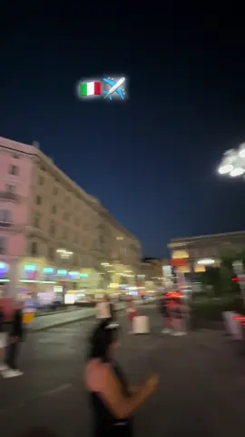 #✈️ #🇮🇹 