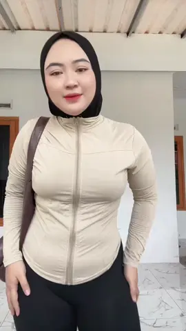 Credit Video : @@sinttaaaa7 #hijabgym #bidygoals
