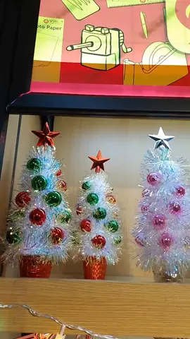 pohon natal mini cantik cocok buat hiasan meja kalian 🥰🌟#fyp #visxmas #natal2026🎄 #christmasdecoration 