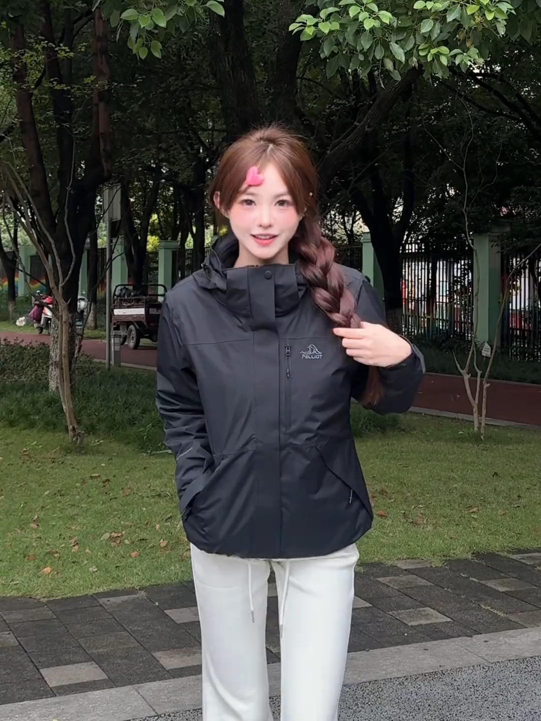 我总是一个人～ I'm always alone~ #李兜兜 #川渝女生 #廚娘 #甜妹 #dance #dou57dou #doudn #douuod57 #doudou #fyp #foryou #for #foryoupagе #or #snowwhite #tiktokshop