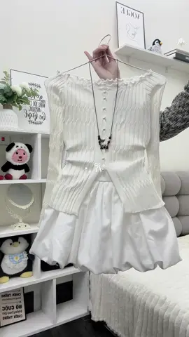 Áo len dệt kim ngọc trai croptop điệu xinh #xh 
