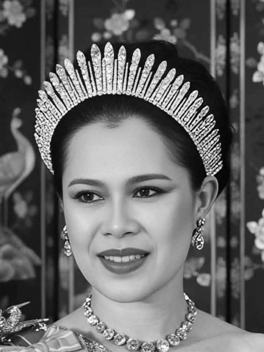 #ธสถิตในใจไทยนิรันดร์  #กราบพระบาทส่งเสด็จสู่สวรรคาลัย #พระแม่ของแผ่นดิน