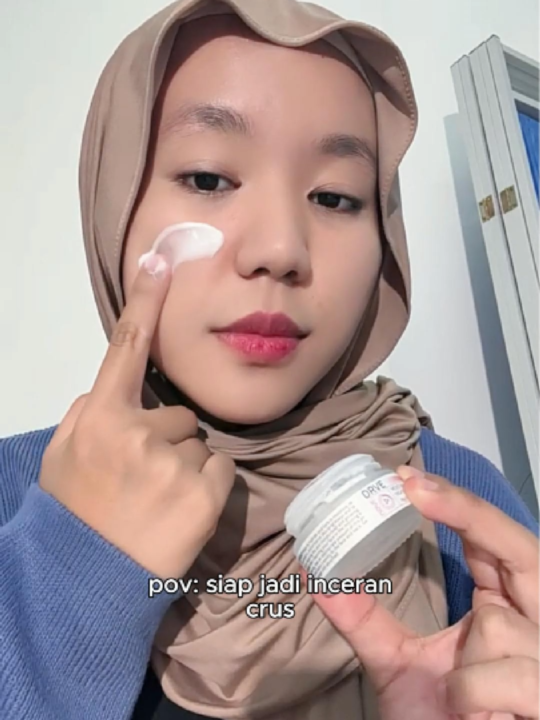 Rutin pakai night cream, by DRVE auto jadi inceran crush😍😍😍#DailyRoutine #kulitglowing #kulitlembap #skincareviral #bumilbusuiaman🥰 #glassskin #foryourbeauty #skincareroutin #bpom✅ #kulitsehat #fypppp #viralllllll #skincareehacks #cantikalami #healthyskin #masukbeanda #xyzbca #4u #nightcream