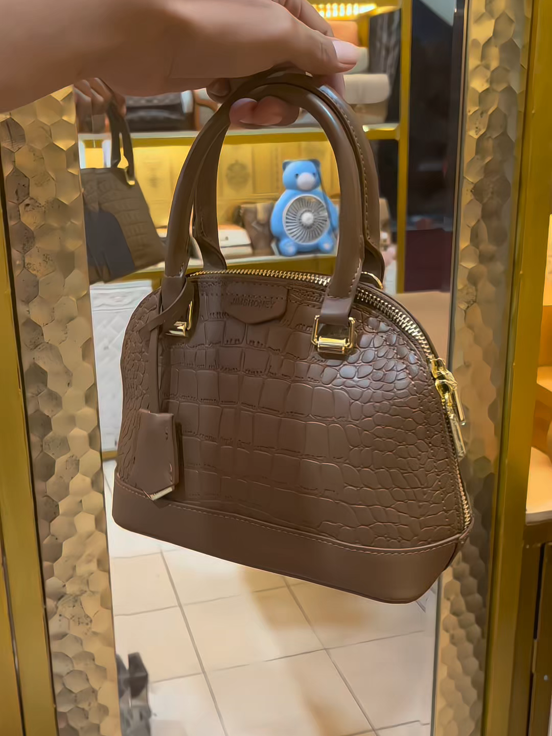 Sellernya gak rugi apa ya, masa tas cantik dan elegan gini harganya bisa murah banget #tasselempangwanita #taswanitaelegan #shoulderbagwanita #handbagwanita