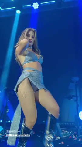 ATHENA MANOUKIAN  Καλώς ήρθατε στο @akivernitokaravi3 τον προορισμό σας για την καλύτερη live μουσική στην Ελλάδα! Από τις πιο hot πίστες και τα πιο εκρηκτικά μπουζούκια, μέχρι τα αγαπημένα σας bar clubs και τις underground μουσικές σκηνές, είμαστε εδώ για να σας φέρουμε όλους τους αγαπημένους σας τραγουδιστές και τραγουδίστριες, τις εμφανίσεις που συζητήθηκαν και τις στιγμές που θα σας μείνουν αξέχαστες! Ελάτε μαζί μας σε ένα ταξίδι γεμάτο ρυθμό, πάθος και αυθεντική διασκέδαση. Ακολουθήστε μας για αποκλειστικά πλάνα, highlights και όλα όσα συμβαίνουν στα live της πόλης! Θέλεις να γίνεις μέρος του πληρώματος; Αν είσαι καλλιτέχνης, ιδιοκτήτης χώρου ή απλά έχεις μια ενδιαφέρουσα live στιγμή να μοιραστείς, επικοινώνησε μαζί μας! Είμαστε πάντα ανοιχτοί σε συνεργασίες για να αναδείξουμε την ελληνική live μουσική σκηνή. Στείλε μας ένα DM! Μην χάνετε στιγμή! Ακολουθήστε τώρα το @akivernitokaravi στο TikTok και ζήστε τη μουσική στο φουλ! #greek  #LiveMusicGR #GreekMusic #TikTokGreece #ελλαδα 