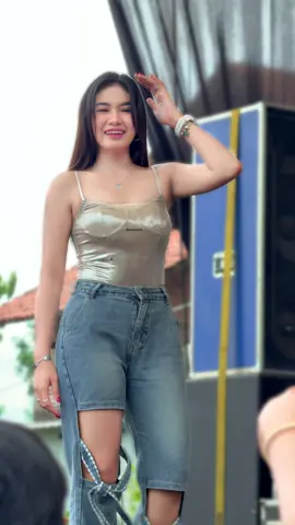Widdiiihhh Buper loikih😍😘 @Bunga Permata  #bungapermata #fyp #viral #lubisathena #gilabuper  @𝙇𝙪𝙗𝙞𝙨 𝘼𝙩𝙝𝙚𝙉𝙖 @Gila Buper 
