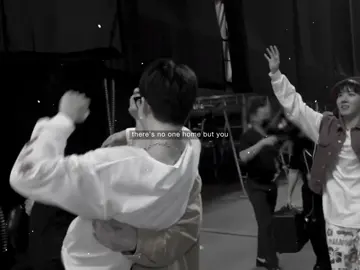 i miss jikook.. i might wanna cry 😢 #jikook #kookmin #jungkook #jimin #bts 