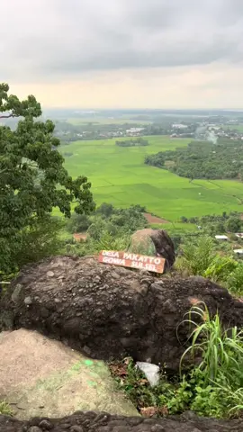 judulnya Taktiktuktektok  . . . . #gunungpangngalleang #pakkatto #pakkattogowa #gowa #tektokgunung 
