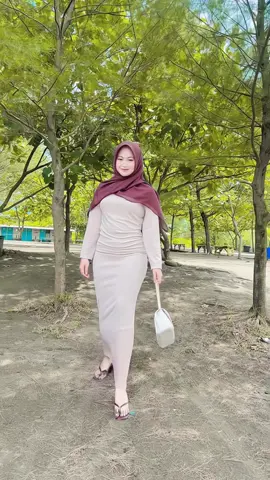 Fashion wanita #fyppppppppppppppppppppppp #pantaivibes #fashionwanita 
