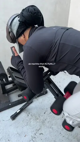 100 reps a day #abmachine #abmachineathome #flybirdabmachine #tiktokshopblackfriday #tiktokshopcybermonday 