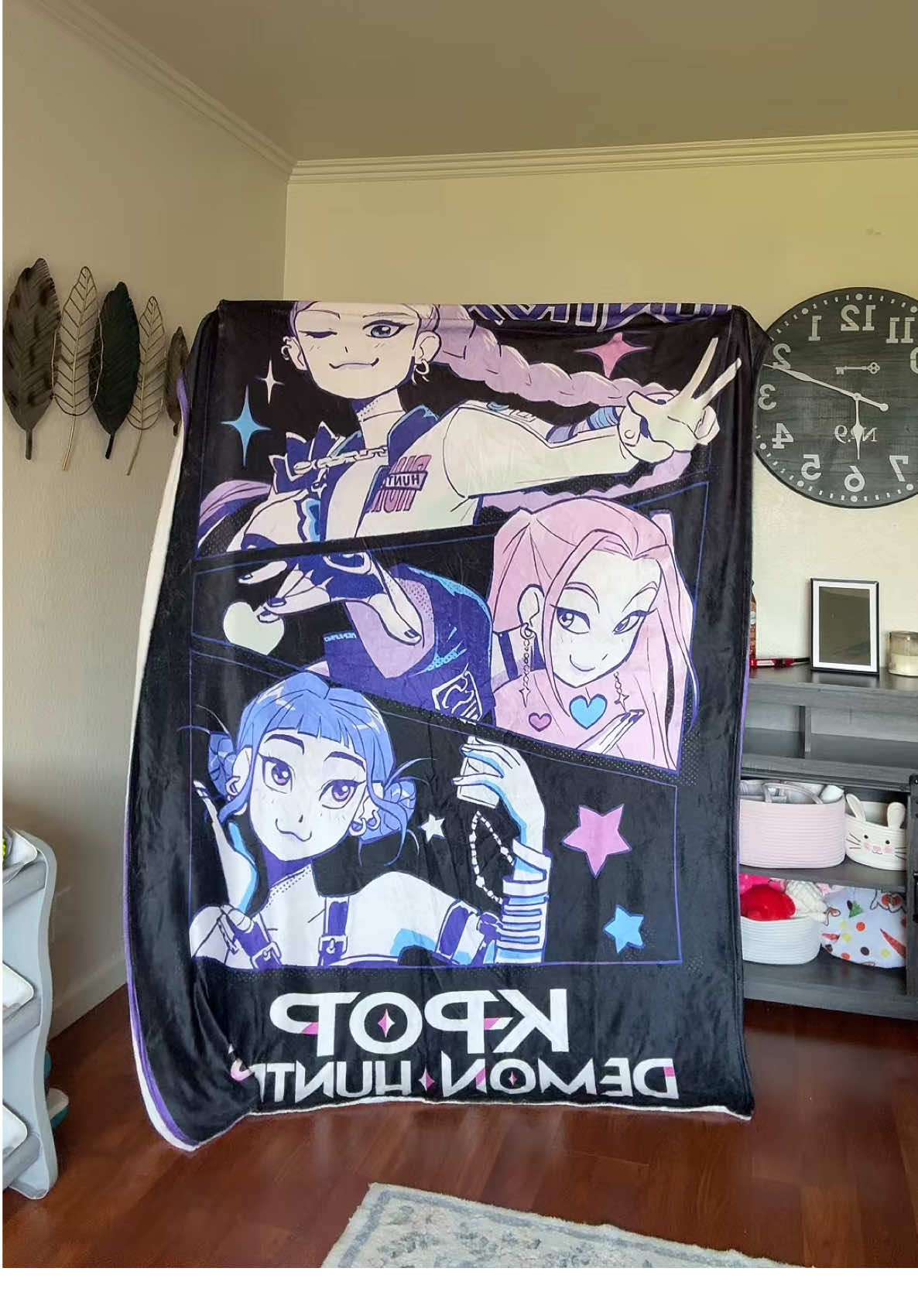 Perfect Christmas gift idea  #kidschristmasgifts #kpopdemonhunters #kpopdemonhuntersblanket #christmasgiftideasforkids 