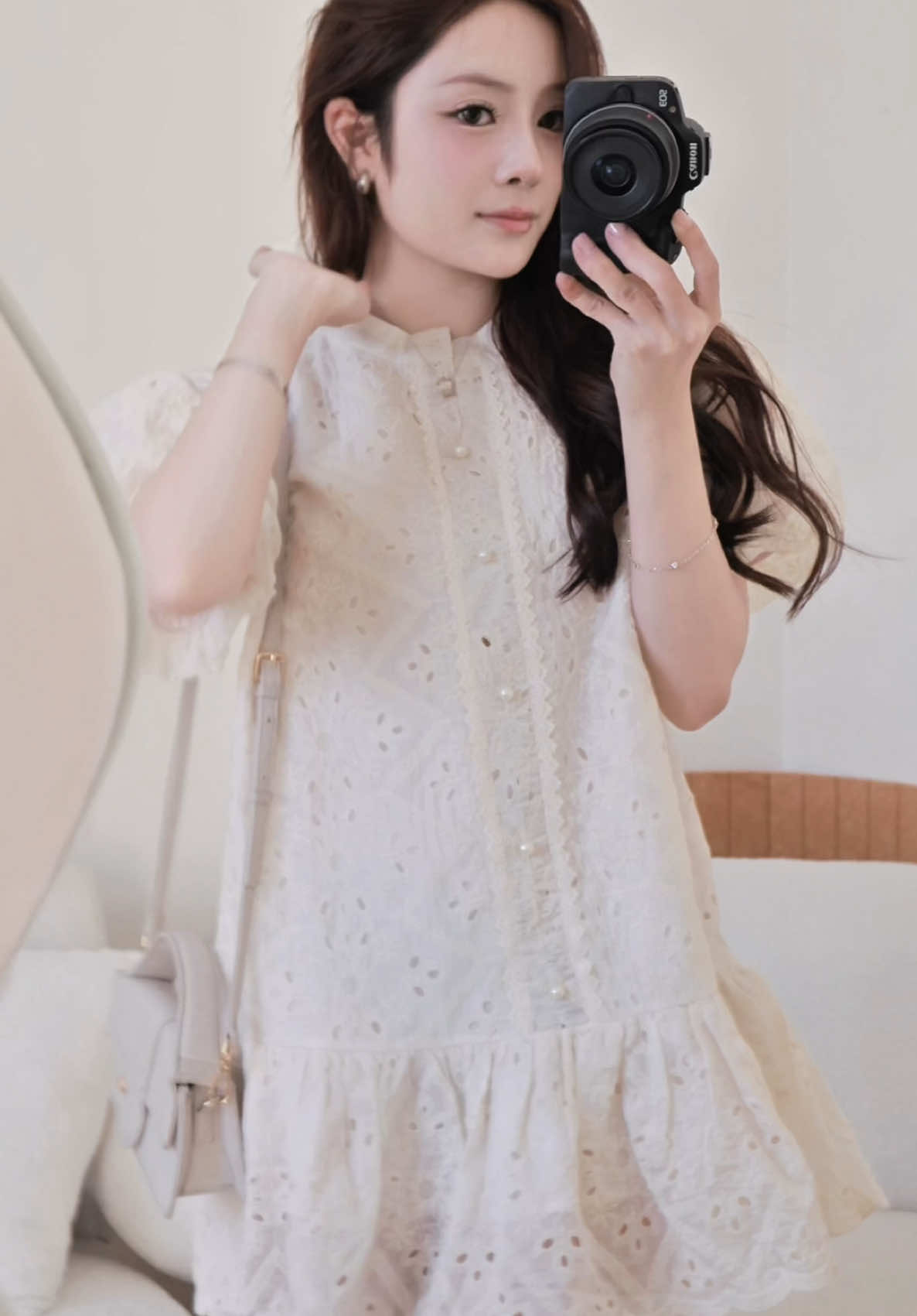 Tuổi trẻ đáng giá bao nhiêu? #bycharm 