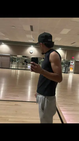 #fyp #iraq🇮🇶 #viral #gymrat #trending 