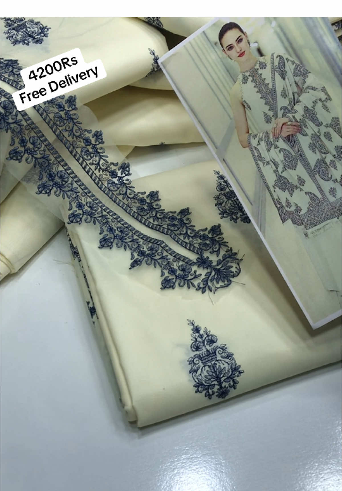 4200Rs order at 03706958337 #bareeze #bareezewintercollection #fypviralシ #cashondelivery #fypage 