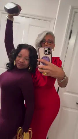 Peaches and Texas T don’t play — we slayed Napa Valley Wine Country in true Fly, Hip & Ageless style! 🍇💃 Bringing our own vibe wherever we go! #bestiesforlife #winetasting #winetime #napavalley #napa @Tanya @Fly Hip Ageless 