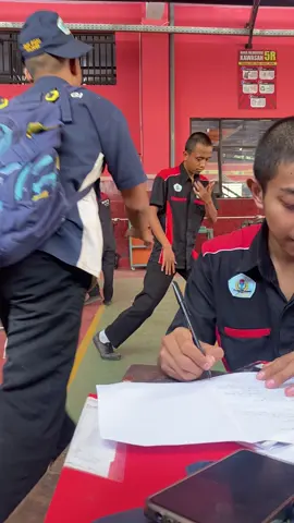 renek sg waras blas😭