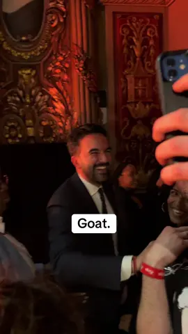 future mayor everyone @Zohran Mamdani #mamdani #nyc #pinkpantheress #concert #vote 