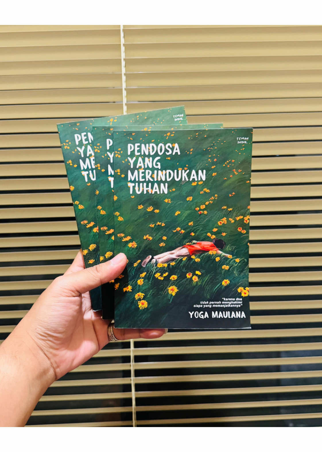 SUDAH BISA PO SEKARANG🥹 #pendosayangmerindukantuhan #bukupendosayangmerindukantuhan #yogamaulana #booktokindo #bukurekomendasi 