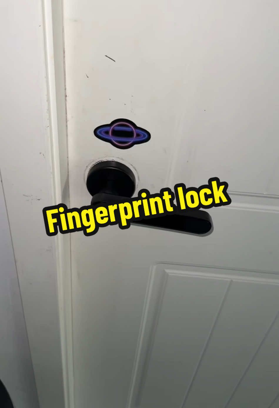 Tap it lock out!!!!!#tiktokshop#fyp#fy#foryou#tiktokmademebuyit#tiktokshopspringglowup#springtok#tiktokshopfinds#viral#tiktokshopcreatorpicks #TikTokShopMemorialDay #dealsforyoudays #TikTokShopSummerTurnUp#smartlock#lock#fingerprintdoorlock#fingerprintlock#smartdoorlock