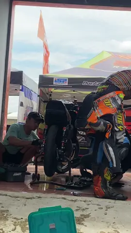 #RoadraceUDMRsubang #rbmrefanjohnsonbubut #Bosjepang #fyppppppppppppppppppppppp 