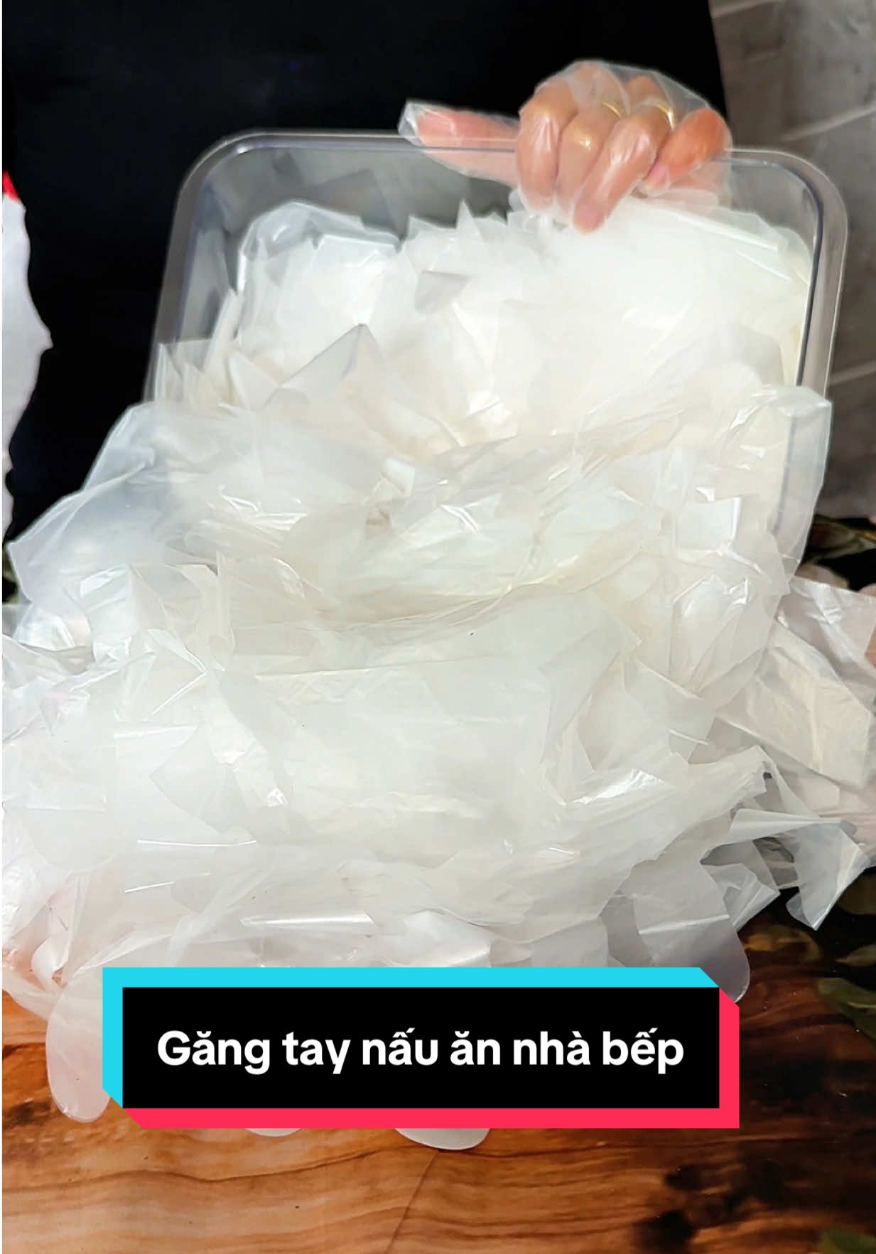 Găng tay nấu ăn nhà bếp #ngadongnat #dodungnhabep #gangtaynhabep #gangtaynauan 