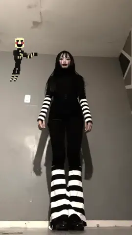 happy halloween y’all! #fnaf #puppet #cosplay 