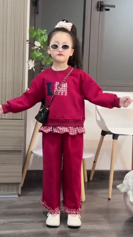 Sét nỉ xinh bé gái thu đông năm nay #thoitrangbegai #quanaotreemthoitrang #thudongbegai #thoitrangthudong #viralvideo 